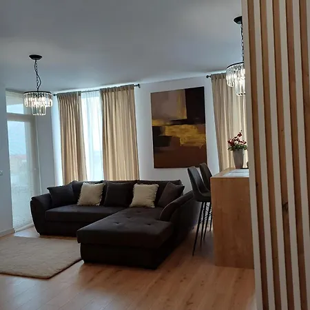 Lägenhet Dina - 68 *