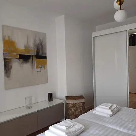 Апартаменты Dina - 68