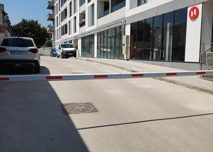 Apartment Dina - 68 *